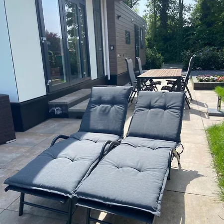 シャレー Kindvriendelijk Luxe In De Bossen Met Prive Sauna