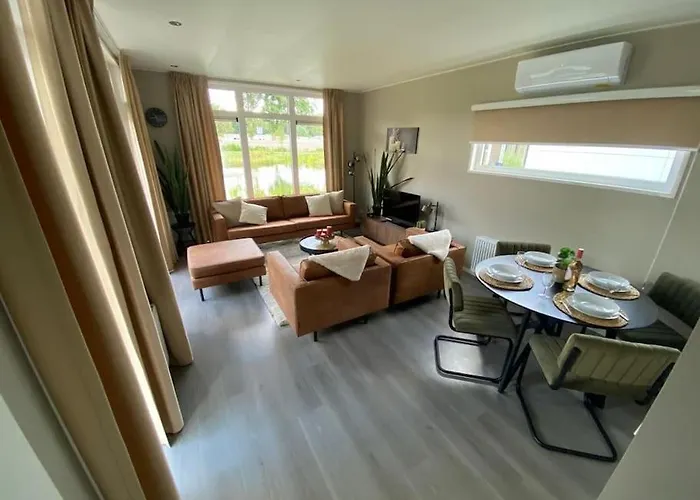 Chalet Kindvriendelijk Luxe In De Bossen Met Privé Sauna Harderwijk