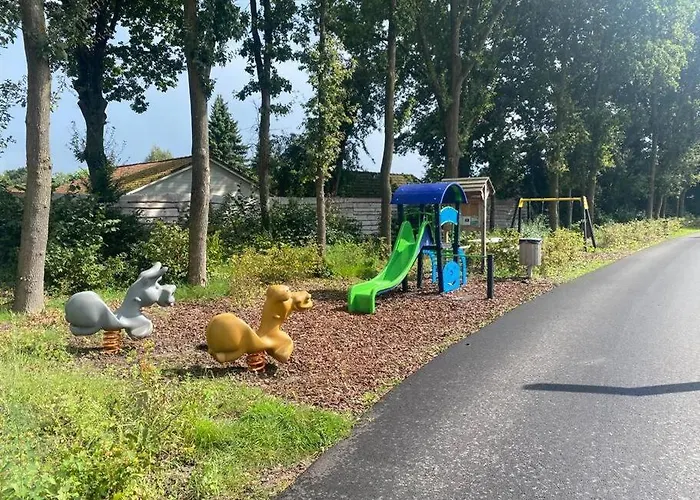 Kindvriendelijk Luxe In De Bossen Met Privé Sauna Chalet Harderwijk