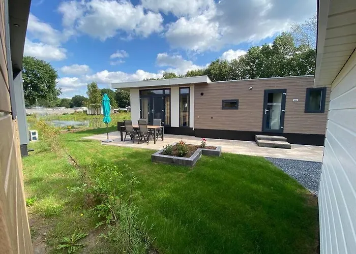 Chalet Kindvriendelijk Luxe In De Bossen Met Privé Sauna