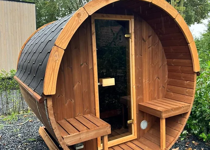 Kindvriendelijk Luxe In De Bossen Met Prive Sauna Harderwijk